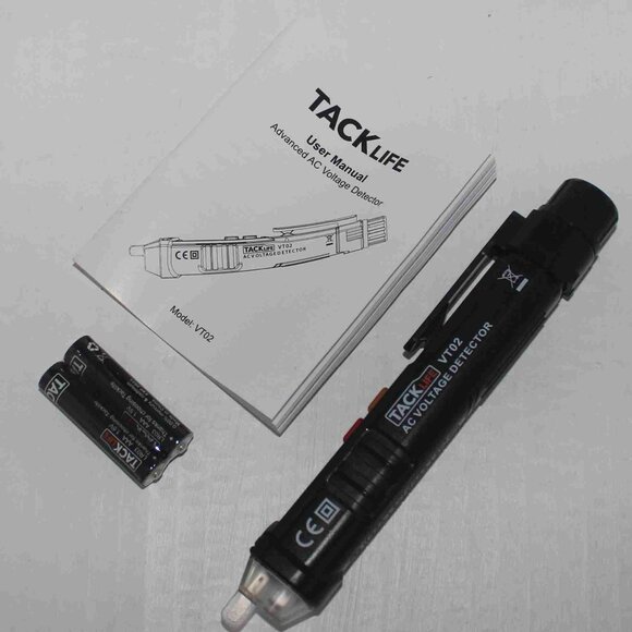 TACKLIFE Non-Contact AC Voltage Tester with Adjustable Sensitivity, LCD Display - Picture 1 of 9